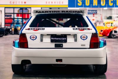 7万2800ドル(邦貨換算約1070万円)で落札されたランチア「デルタ HF インテグラーレ16V」C)Bonhams