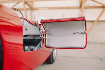 275万ドル(邦貨換算約4億420万円)で現在も販売中のマセラティ「200SI」(C)Courtesy of RM Sotheby's