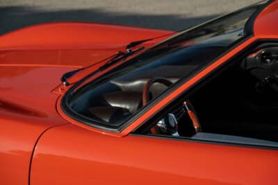 200万ドル〜250万ドル(邦貨換算約2億9436万円〜3億6795万円)で現在も販売中のランボルギーニ「P400ミウラ」(C)Courtesy of RM Sotheby's