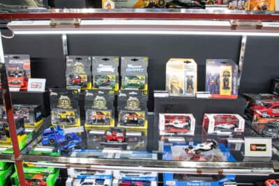 ブランド名：ブラーゴ