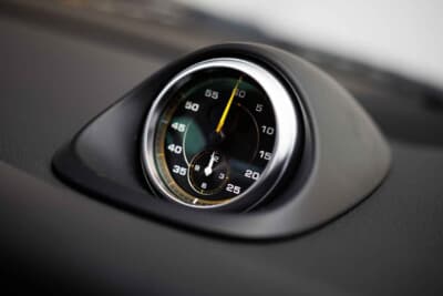 107万7500ドル(邦貨換算約1億5859万円)で落札されたポルシェ「911 GT3 RS 4.0」(C)Courtesy of RM Sotheby's