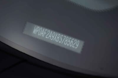 107万7500ドル(邦貨換算約1億5859万円)で落札されたポルシェ「911 GT3 RS 4.0」(C)Courtesy of RM Sotheby's