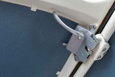 2万1280ドル(邦貨換算約314万円)で落札されたBMW「イセッタ300」C)Bonhams