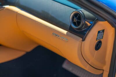 36万8000ドル（邦貨換算約5416万円）で落札されたフェラーリ「599GTBフィオラノ」（C）Courtesy of RM Sotheby's