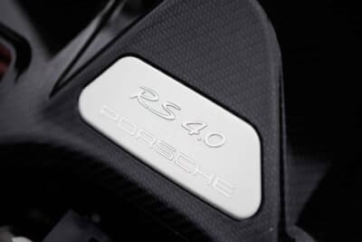 107万7500ドル(邦貨換算約1億5859万円)で落札されたポルシェ「911 GT3 RS 4.0」(C)Courtesy of RM Sotheby's