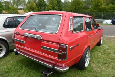 これはなかなかレアなマツダサバンナRX-3ワゴンでしょうか