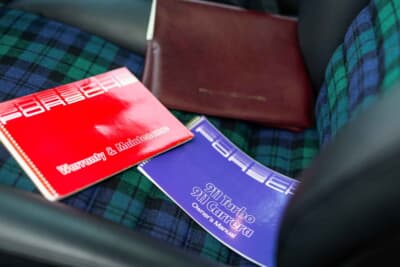 193万ドル（邦貨換算約2億8406万円）で落札されたポルシェ「911 TAGターボ」（C）Courtesy of RM Sotheby's