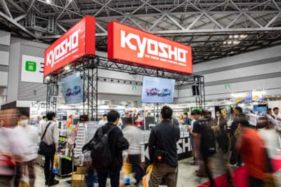 京商ブースには多くの人が訪れていた