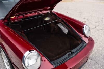 429万5000ドル(邦貨換算約6億3214万円)で落札されたRUF「CTR イエローバード ライトウェイト」(C)Courtesy of RM Sotheby's