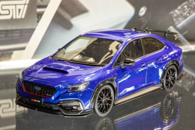 1/18スケール 京商 レジン スバル S210