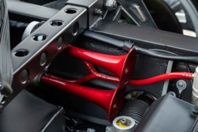 200万ドル〜250万ドル(邦貨換算約2億9436万円〜3億6795万円)で現在も販売中のランボルギーニ「P400ミウラ」(C)Courtesy of RM Sotheby's