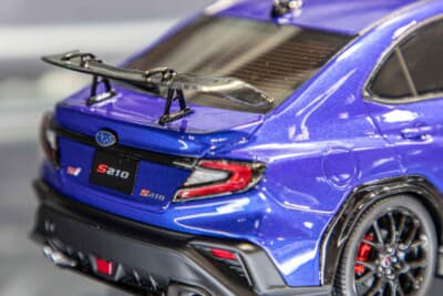 1/18スケール 京商 レジン スバル S210