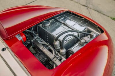 275万ドル(邦貨換算約4億420万円)で現在も販売中のマセラティ「200SI」(C)Courtesy of RM Sotheby's