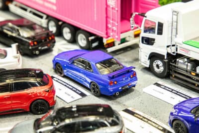 1/43スケール 京商 ダイキャスト 日産 R34型スカイライン GT-R VスペックII（ニスモホイール装着）