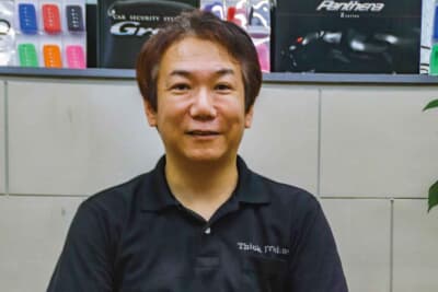 シィンクプロデュース 福長正樹さん。「遠方のかたを除きますが、お見積もりや打ち合わせは来店のみとなりますので、ぜひお店に来ていただき、インストーラーの生の声を聞いてください」