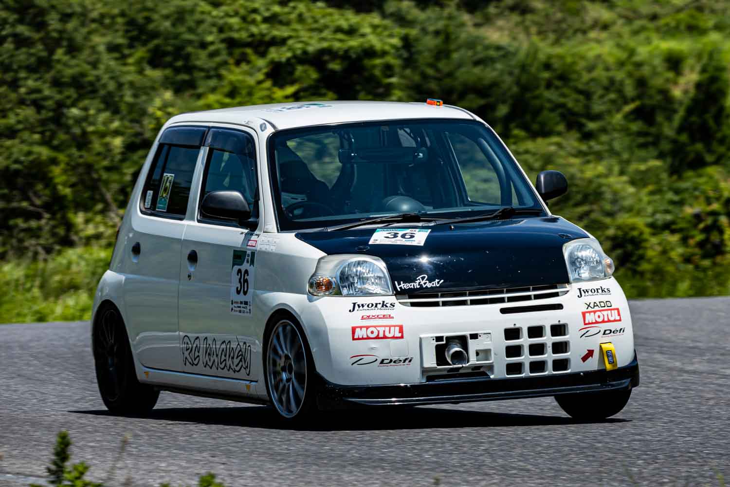 最終値下げ ※明日までに取引きがない場合処分します※スポーツタイプの車用  シャフトとバネ(おまけ付き) 002.jpg