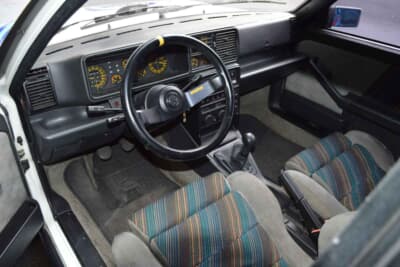 2万700ポンド(約411万円)で落札されたランチア「デルタHFインテグラーレ16V」(C)Bonhams