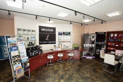 バイパー、ホーネット、オーサーアラーム、ユピテル・アルゴスD1などを、特徴に合わせて適材適所に使い分けてくれるので安心だ