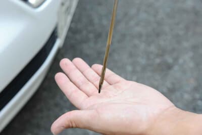 最近のエンジンは精度が高くても、オイル管理を怠ると劣化は早まる