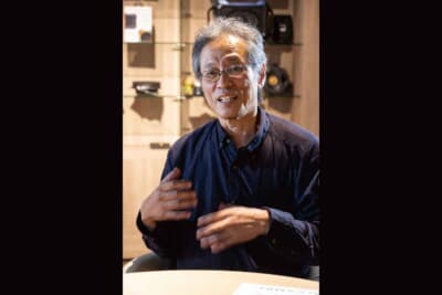 キャンビー(トリガープラス)の宇佐美浩二さん。「もともとはオーディオの施工を得意としていますし、今でも当店で取り付けることが可能です。セキュリティだけでなく気軽にご相談ください」