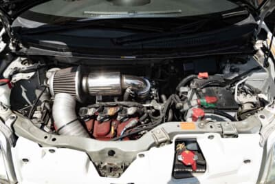 ダイハツ エッセ:ベース車に搭載されていたエンジンは不調で、コンディションのいい中古に載せ替え