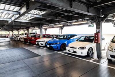 100台以上のシビックが集まり立体駐車場もシビックであふれかえった