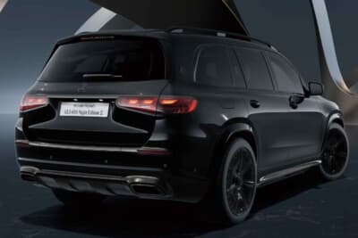 Mercedes-Maybach GLS 600 Night Edition Ⅱ（ISG）：エグゾーストエンド、テールゲートクロームストリップなど、細部に至るまでダークシャドーブラックパーツを採用