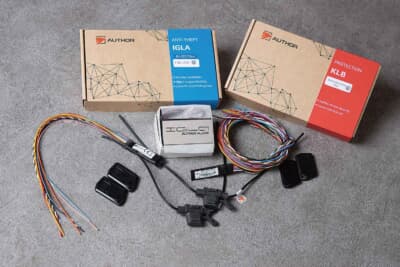 イグラ2プラス&キーレスブロックプロ:ドアノブから信号を出さないKLBにより車内への侵入を阻む。現在主流のゲームボーイに効果があるため、ダブルの装着を推奨している