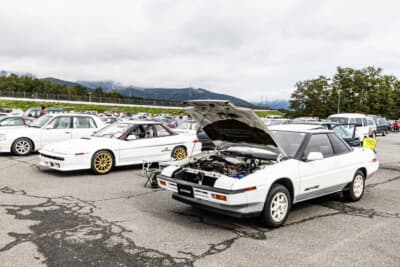 スバル初代アルシオーネが並ぶことは珍しい