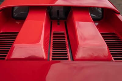 9万2000英ポンド（邦貨換算約1825万円）で販売されたフェラーリ「512BBiケーニッヒ」（C）Bonhams