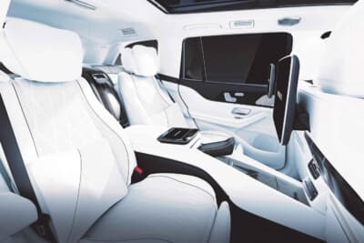 Mercedes-Maybach GLS 600 Night Edition Ⅱ（ISG）：有償オプションのファーストクラスパッケージを標準装備し、動くラウンジを演出