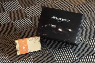 パンテーラ・Z706＋イグラなどオプション各種：デモ車のレクサスIS500（2024年式）に装備したシステムは、パンテーラ・Z706＋イグラ＋オートスタート機能などスペック満載だ。約100万円（工賃・税込）