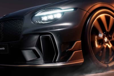 ベントレー・スーパースポーツ：特徴的なフロントスプリッターを装備