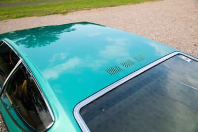 9万1840ドル(邦貨換算約1350万円)で落札されたランボルギーニ「エスパーダ Sr.III」(C)Bonhams