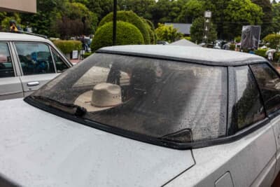 スバル アルシオーネ：空気抵抗を減らすために、Bピラーからリアガラス後端にかけて絞り込まれている