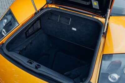 26万4500ユーロ（邦貨換算約4645万円）で落札されたランボルギーニ「ムルシエラゴLP640」（C）Courtesy of Broad Arrow