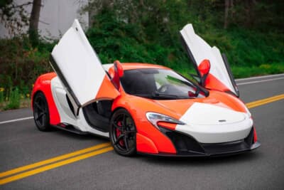 31万3000ドル（邦貨換算約4607万円）で落札されたマクラーレン「675LT」（C）Bonhams