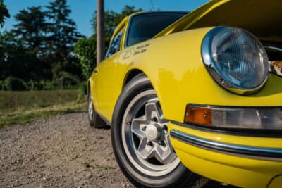 9万7440ドル（邦貨換算約1440万円）で落札されたポルシェ「911T 2.4」（C）Bonhams