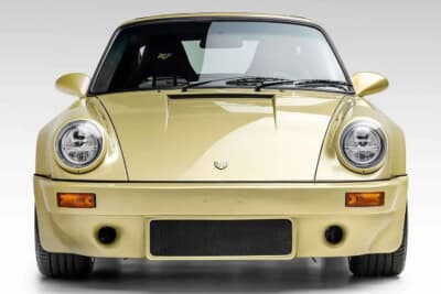 85万ドル~110万ドル(邦貨換算約1億2510万円~約1億6190万円)現在も販売中のRUF「カレラ 3.4 ゴールドフィンガー」C)Courtesy of Broad Arrow