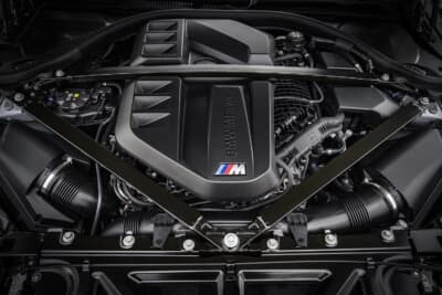 BMW M2 CS：直6DOHC Mツインパワー・ターボ・ガソリンエンジンに8速Mステップトロニックトランスミッションを搭載