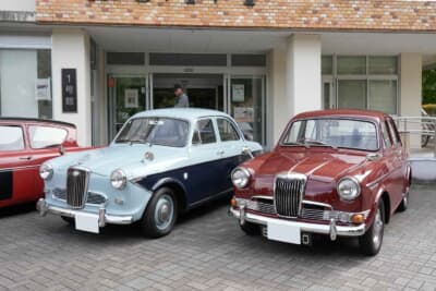 クラシックカー フェスティバル in 桐生に並んだライレーとウーズレーの兄弟車