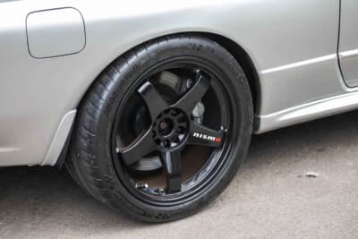 5万5688ポンド（邦貨換算約1119万円）で落札された日産 R32型「スカイラインGT-R」（C）Iconicauctioneers