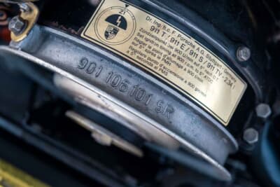 9万7440ドル（邦貨換算約1440万円）で落札されたポルシェ「911T 2.4」（C）Bonhams