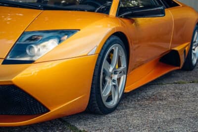 26万4500ユーロ（邦貨換算約4645万円）で落札されたランボルギーニ「ムルシエラゴLP640」（C）Courtesy of Broad Arrow