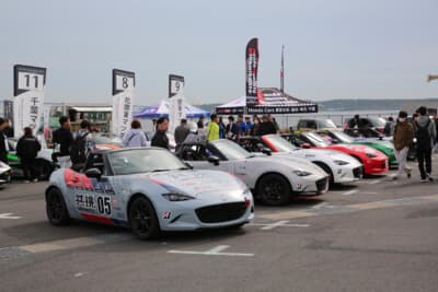 ロードスターパーティレースの参戦車両