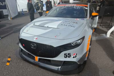 4時間のレースで100gのCO2回収を想定しているそうです