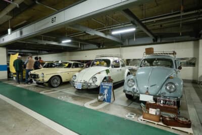 松戸駅前地下駐車場が2日間クラシックカー博物館へ様変わり国内外の名車120台が並ぶ