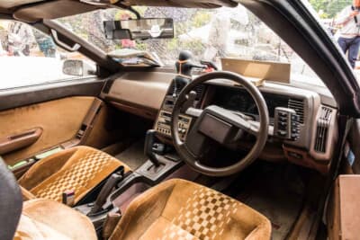 スバル アルシオーネ：オリジナルのインテリアを保っている