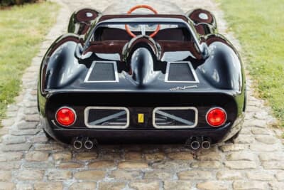 2万ユーロ(邦貨換算約352万円)で取引されたド・ラ・シャペル「330 P2 コレクターズエディション」(C)Courtesy of Broad Arrow