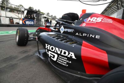 加藤大翔選手のマシン